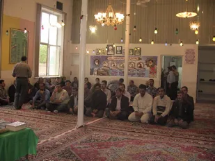 حماسه نه دی؛ تجلی اراده،بصیرت،دشمن شناسی و زمان شناسی ملت ایران