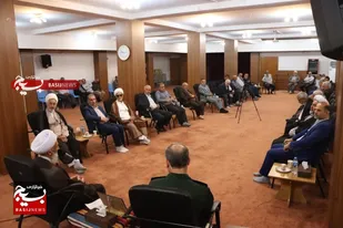 دیدار جمعی از وابستگان (بازنشستگان) سپاه کربلا با نماینده ولی فقیه در مازندران