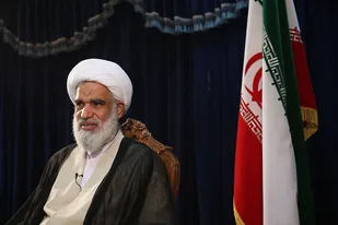 لزوم برخورد قانونی با متولیان فرهنگی که از خطوط قرمز عبور می کنند