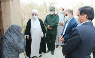مسئولان شهرستان تفت با خانواده معظم شهدا دیدار کردند