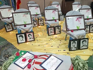 برپایی نمایشگاه مدافعین ایثارگر شاهد در دبیرستان شهید پورحیدری شاهرود