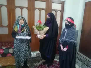 دیدار بسیج دانش آموزی حوزه کوثر شاهرود با خانواده شهید عامریان+ تصاویر