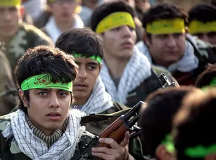 بیانیه بسیج دانش آموزی خراسان رضوی در پی جنایات متعدد رژیم صهیونیستی در بیروت و شهادت شهید سید حسن نصرالله