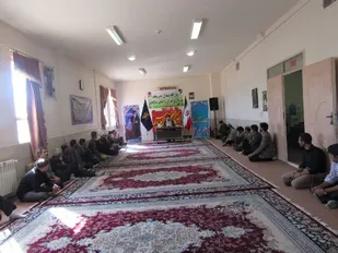 اگر عمق معرفت دینی باشد بزنگاه ها تشخیص درست می دهیم