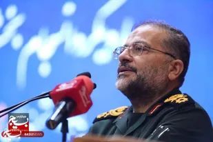 شهید سلیمانی بسیج را به نیرویی پیشرو در عرصه سازندگی و محرومیت&zwnj;زدایی تبدیل کرد