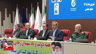 بسیج کارمندی گره&zwnj;های خدمت&zwnj;رسانی را شناسایی و دولت را در رفع آن یاری کند