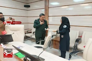 تجلیل از خانواده های معظم شهدای سلامت در ستاد نوروزی و مرکز اورژانس زاهدان