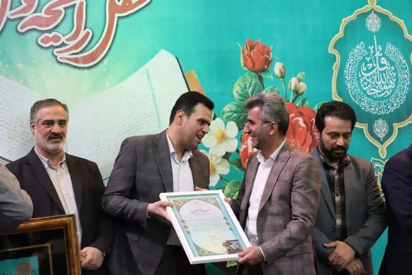 برگزاری محفل انس با قرآن "رایحه وصل" در شهرستان دامغان