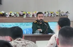 جوانان سرمایه های ارزشمند کشورمان هستند/پادگانها باید تبدیل به دانشگاه شوند