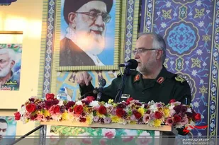 گروه&zwnj;های جهادی آبروی نظام را تقویت کردند