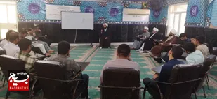 کارگاه آموزش مربیان حلقات صالحین در کوی علوی اهواز