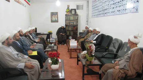 گردهمایی روحانیون درشهرستان تفرش