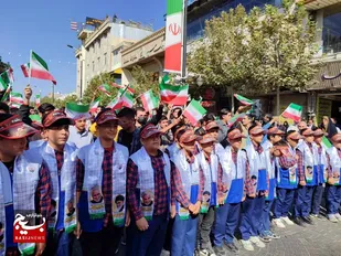 اجتماع عظیم جوانان نقش آفرین در گام دوم انقلاب در زنجان برگزار شد
