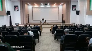 تلاش دشمن در تکرار ماجرای صدر اسلام در انقلاب اسلامی