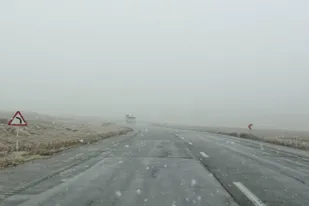 آغاز بارش برف در محورهای استان همدان/ آمادگی کامل ۵۶۳ نفر نیروی راهدار