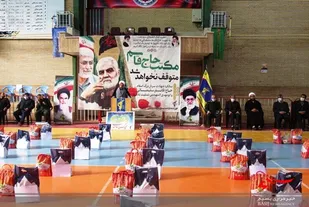 1500 بسته معیشتی در بین نیازمندان میانه توزیع شد