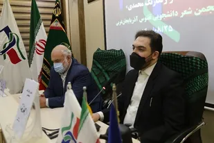 نشست سیر تحولی شعر انقلاب اسلامی در ارومیه برگزار شد
