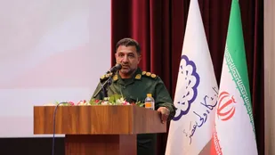 دفاع از انقلاب اسلامی را تا پای جان ادامه میدهیم