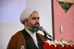 سردار دلها تربیت شده مکتب اسلام است
