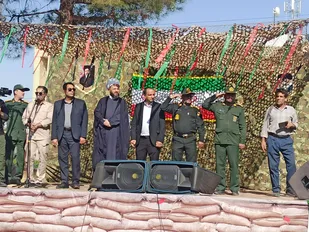 نمایش اقتدار و ایستادگی امت شهیدپرور شهرستان زرند در رزمایش جانفدا