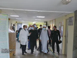 دیدار فرمانده بسپاه ثار الله خارگ و مسئول دفتر نمایندگی ولی فقیه در سپاه ثارالله با کادر درمان