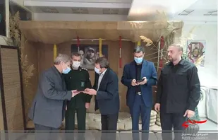 دیدار  بسیجیان کلرپارس با خانواده مدافع حرم؛ شهید نومی گلزار