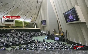 &laquo;سپاه انقلابی، انتقام، انتقام&raquo;  در صحن علنی مجلس طنین انداز شد