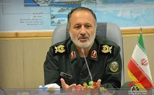 مستندسازی زندگی ۱۰۰ فرمانده شهید در مازندران