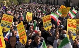 نمازگزاران خراسان رضوی حادثه تروریستی شاهچراغ را محکوم کردند
