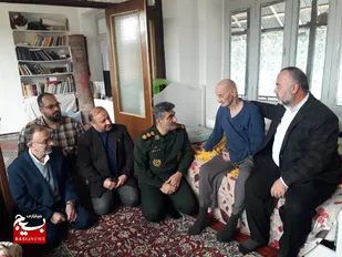 دیدار با خانواده شهیدان در لنگرود