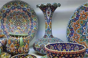 کارآفرین ملایری با هنر خود برای ۵۰ نفر اشتغالزایی کرد