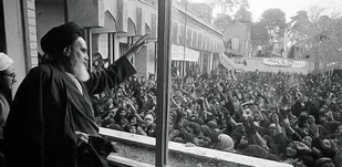 سیزدهم بهمن ۱۳۵۷ در آینه تاریخ انقلاب اسلامی ایران