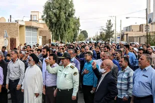 راهپیمایی مردم ابرکوه در اعتراض به حادثه تروریستی شاهچراغ