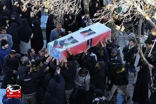 تشییع و خاکسپاری پیکر شهیدان رسول و محمدجواد محمدی در شهر مریانج همدان
