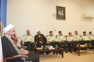 امام&zwnj;جمعه ایلام: نیروی انتظامی در خط مقدم دفاع از مردم قرار دارد