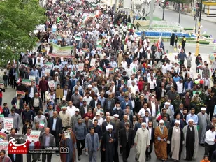 حضور گسترده مردم بندر کنگان در راهپیمایی ۲۲ بهمن
