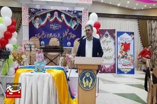 برگزاری همایش تجلیل از حامیان و خیرین و جشن انقلاب در ملایر