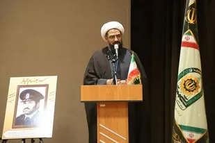 دو قطبی سازی در جامعه اسلامی بازاری برای کسب منفعت دشمنان است