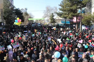 راهپیمایی ۲۲ بهمن در آغاز جشن چهلمین بهار پیروزی انقلاب، خاری در چشم دشمنان بود