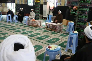 پرچم اسلام در جهان برافراشته شده است