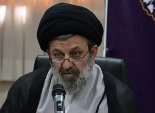 جایگاه و نقش زن در خانواده و جامعه تبیین شود
