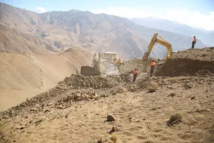 آغاز ساخت راه ارتباطی برای آخرین روستای بدون راه در الموت شرقی
