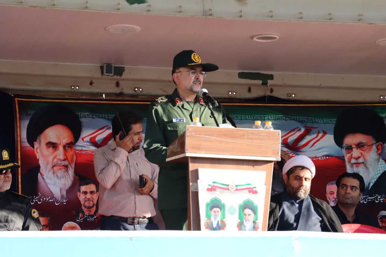 تأکید فرمانده سپاه استان سمنان بر آمادگی جان‌فدایان ایران برای دفاع از انقلاب اسلامی