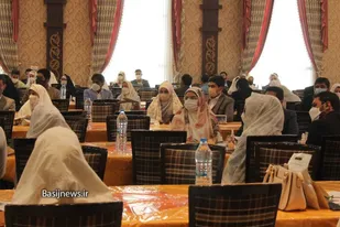 جشن ازدواج زوج&zwnj;های جوان پاسدار در زاهدان