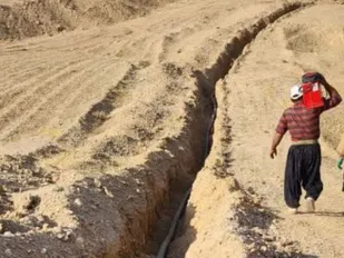 آب پایدار به یادمان شهدای قلاویزان رسید