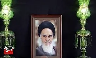 امام خمینی بنیانگذار مکتب عاشورایی انقلاب اسلامی بود