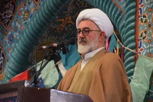 هیچ ملتی به خاطر وجود ضعف، دستاوردهایش را انکار نمی&zwnj;کند