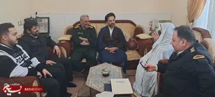 خانواده&zwnj;های شهدا ادامه&zwnj;دهندگان راه شهدا هستند / شهیدان همچون ستاره های درخشان راهنمای راه ملتها هستند