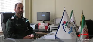 توزیع 1000 جلد کتاب باعنوان در آخر با مضمون زندگی نامه 181 شهید فرهنگی استان در هفته دفاع مقدس/ رشادت ها و ازخودگذشتگی های رزمندگان در دوران دفاع مقدس به بهترین شکل به نسل جوان امروز منتقل شود