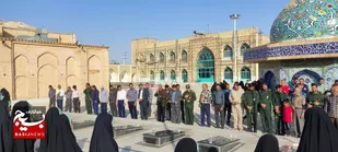 غبارروبی و عطرافشانی مزار شهدای شهرها و روستاهای شهرستان هرند